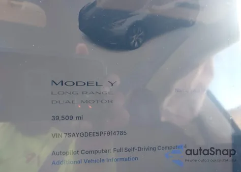 2023 Tesla Model Y Awd/Long Range Dual Motor All-Wheel Drive from USA, damaged, VIN 7SAYGDEE5PF914785
